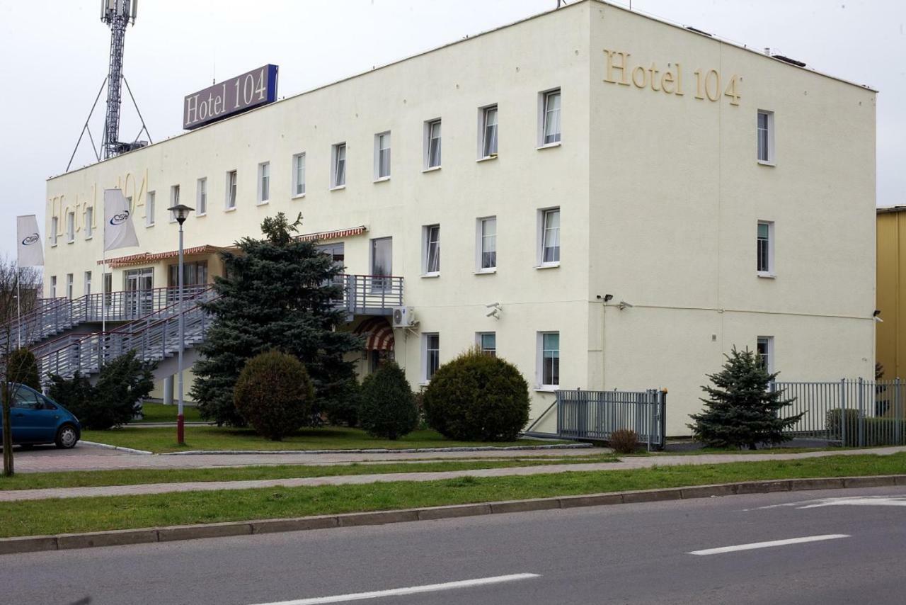 Hotel 104 Stargard Szczecinski Exterior photo